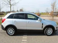 Używany Opel Antara Design Edition 184 KM (135 kW) 2012 Srebrny SUV