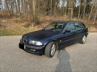 Second-hand BMW 320 150 CP (110 kW) 2000 Albastru Break
