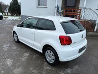 Gebraucht VW Polo Style 60 PS (44 kW) 2010 Weiß Kleinwagen