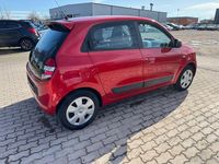 Second-hand Renault Twingo 71 CP (52 kW) 2017 Hatchback