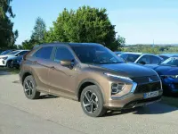 Gebraucht Mitsubishi Eclipse Cross Select 188 PS (138 kW) 2023 Platinum grau+ bronze braun SUV