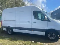 Gebraucht Mercedes Sprinter 170 PS (125 kW) 2024 Weiß Van