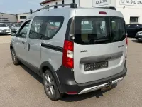 Gebraucht Dacia Dokker Stepway 116 PS (85 kW) 2015 Silber Van / Kleinbus
