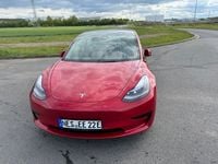 Gebraucht Tesla Model 3 RWD 208 kW (283 PS) 2022 Rot Limousine