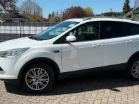 Usado Ford Kuga 140 HP (102 kW) 2014 Branco SUV