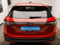 Gebraucht VW Passat Business 150 PS (110 kW) 2025 Chilirot metallic (metallic) Kombi