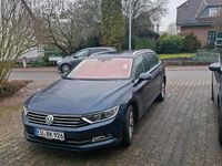 Gebraucht VW Passat Comfortline 190 PS (139 kW) 2015 Blau Kombi