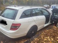 Gebraucht Mercedes C200 136 PS (100 kW) 2010 Weiß Kombi