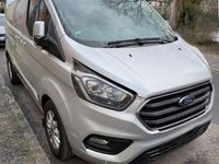 Gebraucht Ford Transit Custom 170 PS (125 kW) 2019 Silber Van / Kleinbus