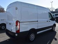 Gebraucht Ford Transit Trend 125 PS (91 kW) 2015 Frostweiß Van / Kleinbus