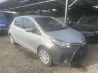 Gebraucht Toyota Yaris Hybrid Basis 75 PS (55 kW) 2014 Silver metallic Kleinwagen