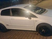 Gebraucht Fiat Punto Evo Dynamic 77 PS (56 kW) 2009 Grau Kleinwagen