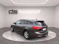 Gebraucht Ford Focus Cool & Connect 120 PS (88 kW) 2021 Grau Kombi