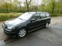 Gebraucht Opel Astra Njoy 84 PS (61 kW) 2004 Schwarz Limousine