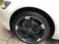 Gebraucht Audi A6 Ambiente 204 PS (150 kW) 2014 Weiß Limousine