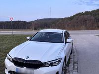 Gebraucht BMW 318 Advantage 156 PS (114 kW) 2021 Weiß Limousine
