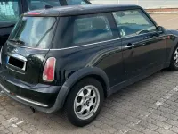 Gebraucht Mini ONE 90 PS (66 kW) 2005 Schwarz Kleinwagen
