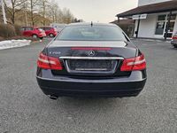 Gebraucht Mercedes E200 Avantgarde 184 PS (135 kW) 2011 Schwarz Coupé