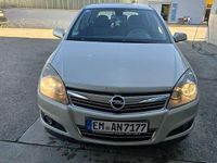 Gebraucht Opel Astra 120 PS (88 kW) 2007 Limousine