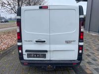 Gebraucht Renault Trafic Komfort 145 PS (106 kW) 2019 Weiß Van / Kleinbus