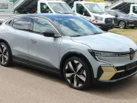 Gebraucht Renault Megane E-Tech Iconic 160 kW (218 PS) 2024 Grau Limousine