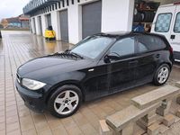 Gebraucht BMW 116 116 PS (85 kW) 2004 Schwarz Kleinwagen