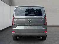 Neu VW T7 Style 150 PS (110 kW) 2026 Grau Van