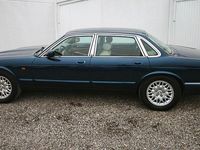 Gebraucht Jaguar XJ 237 PS (174 kW) 2001 Blau Limousine