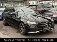 Gebraucht Mercedes E300 Avantgarde 320 PS (235 kW) 2022 Schwarz Kombi