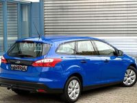 Gebraucht Ford Focus 116 PS (85 kW) 2014 Blau Kombi