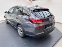 Gebraucht Hyundai i30 YES! 120 PS (88 kW) 2019 Grau Kombi