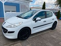 Gebraucht Peugeot 207 Filou 73 PS (53 kW) 2008 Weiß Kleinwagen
