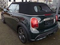 Gebraucht Mini Cooper S Cabriolet Resolute Edition 178 PS (130 kW) 2023 Rebel green Cabrio