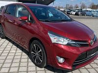 Gebraucht Toyota Verso Edition-S 132 PS (97 kW) 2017 Rot Van / Kleinbus