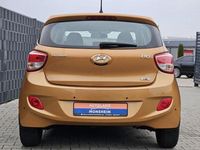 Gebraucht Hyundai i10 Style 180 PS (132 kW) 2015 Orange Kleinwagen