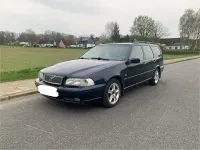 Gebraucht Volvo V70 239 PS (175 kW) 1998 Blau Kombi