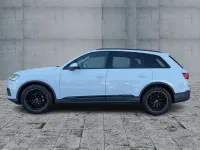Używany Audi Q7 Ambiente 286 KM (210 kW) 2023 Biały SUV