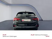 Gebraucht Audi Q3 Sportback Sport 150 PS (110 kW) 2023 Mythosschwarz metallic SUV