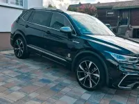Gebraucht VW Tiguan Allspace R-line 200 PS (147 kW) 2022 Schwarz SUV