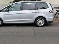 Second-hand Ford Galaxy Trend 150 CP (110 kW) 2017 Argintiu Monovolum