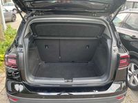 Gebraucht VW T-Cross Basis 95 PS (69 kW) 2020 Schwarz SUV