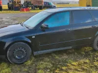 Używany Audi A4 S-Line 169 KM (124 kW) 2003 Czarny Kombi