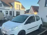 Gebraucht Renault Twingo Authentique 58 PS (42 kW) 2010 Weiß Kleinwagen