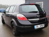 Gebraucht Opel Astra Basis 90 PS (66 kW) 2004 Saphirschwarz mi2 Kleinwagen