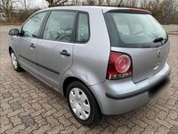 Gebraucht VW Polo 64 PS (47 kW) 2007 Grau Kleinwagen