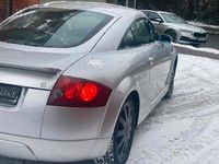 Gebraucht Audi TT 185 PS (136 kW) 2000 Silber Coupé