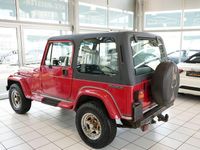 Gebraucht Jeep Wrangler 121 PS (88 kW) 1991 Rot SUV
