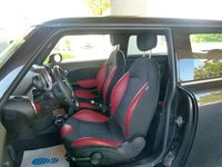 Second-hand Mini Cooper 120 CP (88 kW) 2008 Negru Hatchback