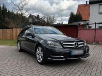 Gebraucht Mercedes C220 170 PS (125 kW) 2011 Schwarz Kombi