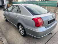 gebraucht Toyota Avensis 1.8 VVT-i Liftback / Team /PDC/SHZ/AHK/